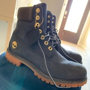 Like brand new special blue Timberland shoe